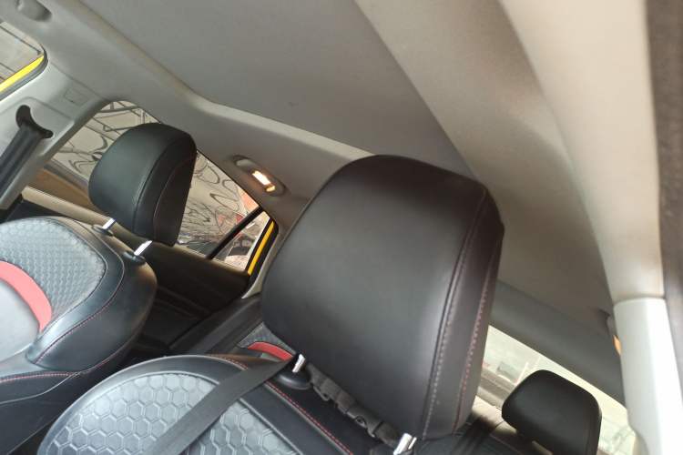 Used MG 5 2021 180 DVVT Manual Youth Luxury Edition Headliner