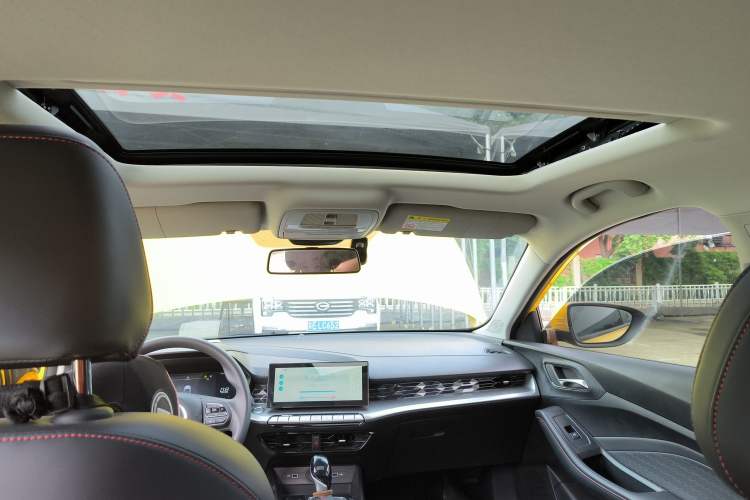 Used MG 5 2021 180 DVVT CVT Youth Luxury Edition Headliner