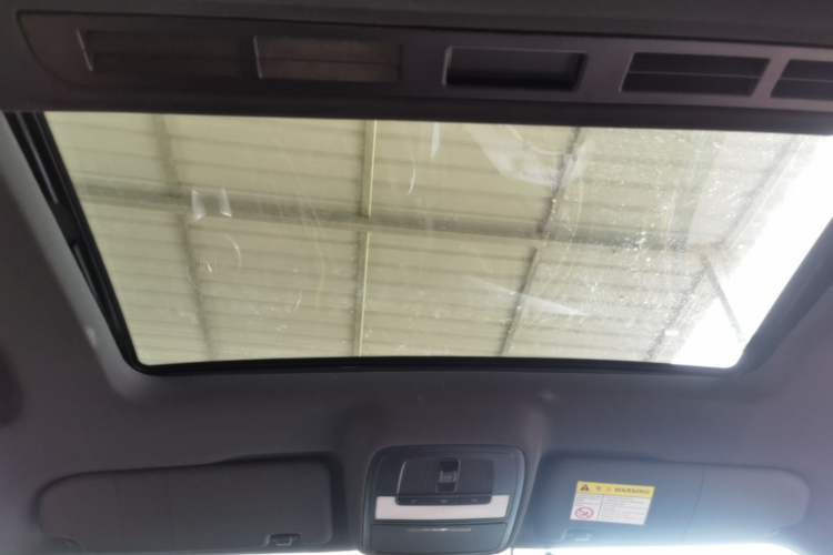 Used MG 5 2021 300TGI DCT Elegant Luxury Edition Headliner