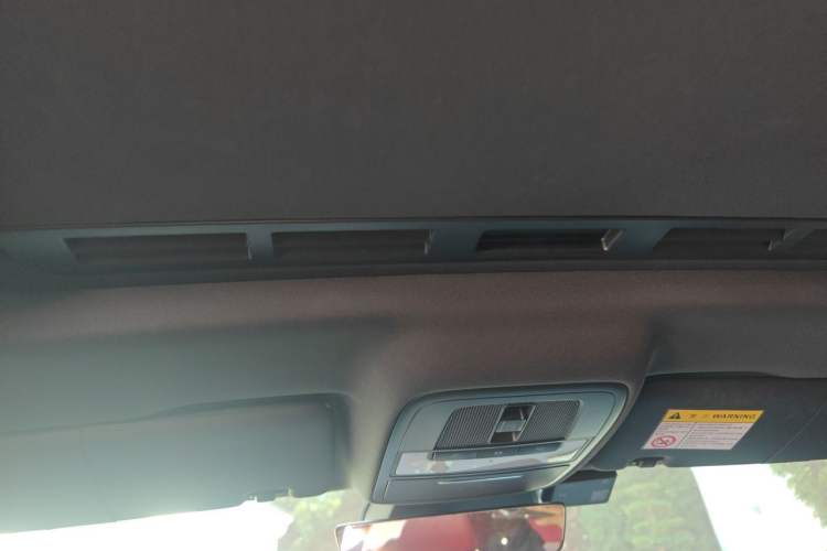Used MG 5 2021 300TGI DCT Luxury Flagship Edition Headliner