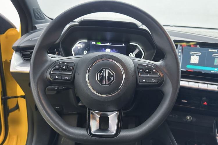 Used MG 5 2021 Revised Version 180 DVVT CVT Youth Luxury Edition Interior 2