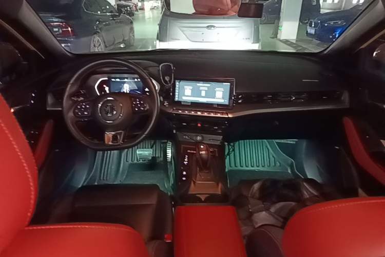 Used MG 5 2021 300TGI DCT Luxury Flagship Edition Interior 2