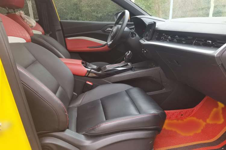 Used MG 5 2021 180 DVVT CVT Youth Luxury Edition Interior 8