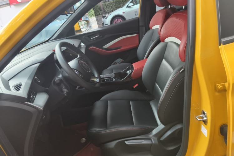 Used MG 5 2021 180 DVVT CVT Youth Luxury Edition Left Front Seat