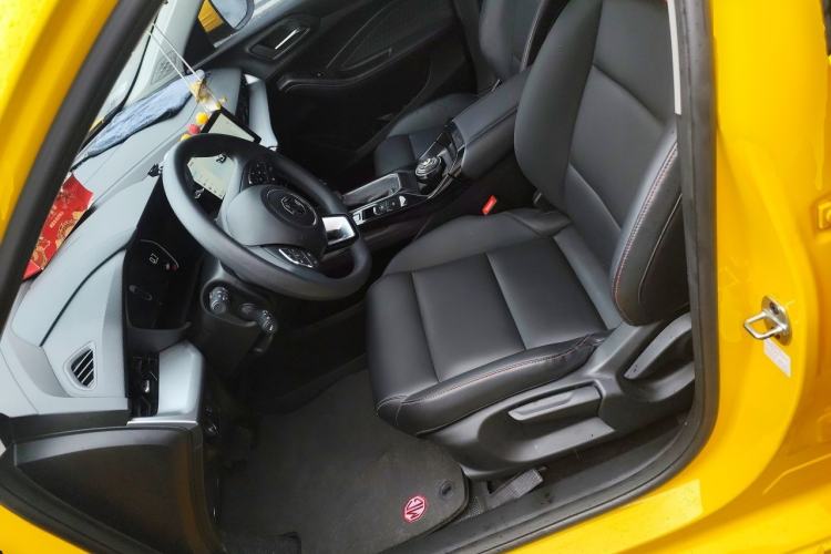 Used MG 5 2021 180 DVVT CVT Youth Luxury Edition Left Front Seat