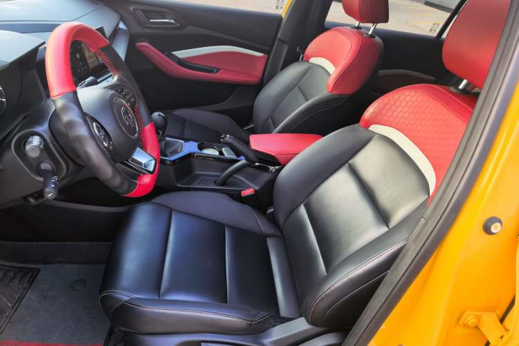 Used MG 5 2021 180 DVVT Manual Youth Luxury Edition Left Front Seat