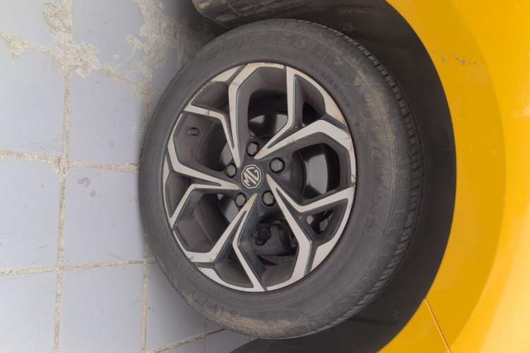 Used MG 5 2021 180 DVVT Manual Youth Luxury Edition Left Front Wheel Hub