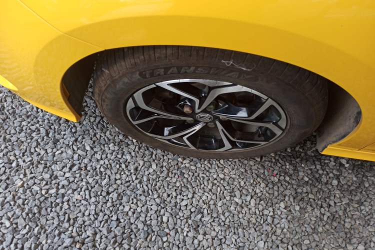 Used MG 5 2021 180 DVVT Manual Youth Luxury Edition Left Front Wheel Hub