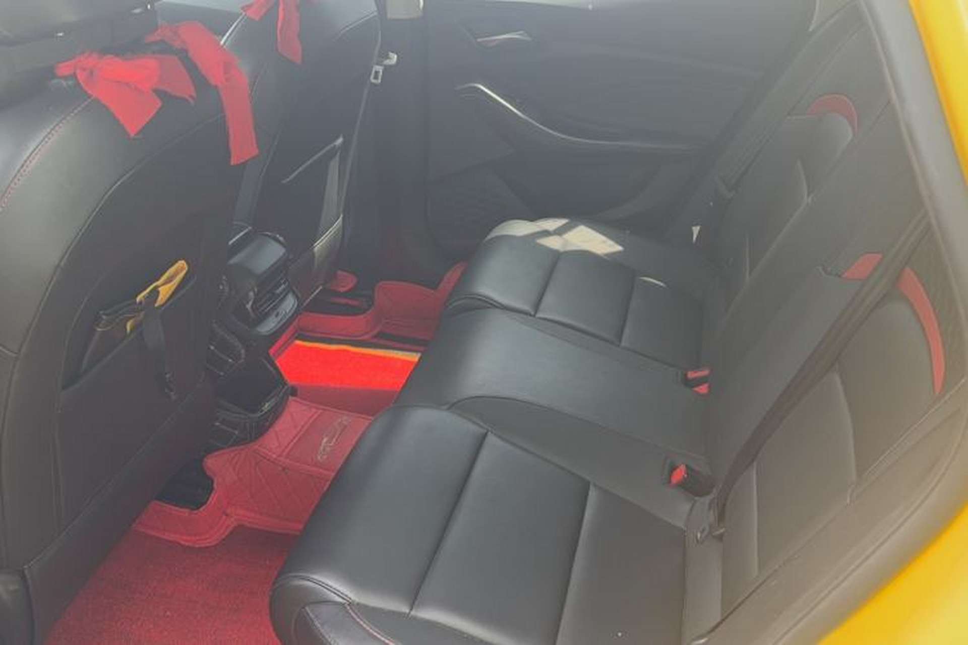 Used MG 5 2021 Revised 300TGI DCT Qingshè Luxurious Enjoyment Edition Left Rear Seat