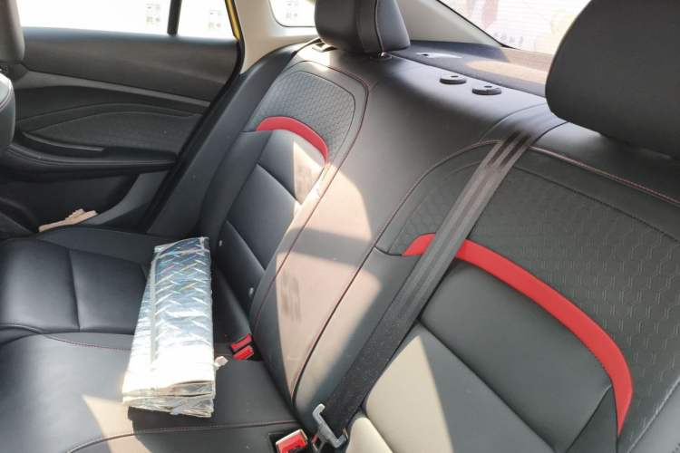 Used MG 5 2021 180 DVVT CVT Youth Luxury Edition Left Rear Seat
