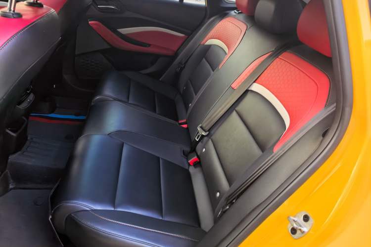 Used MG 5 2021 180 DVVT Manual Youth Luxury Edition Left Rear Seat