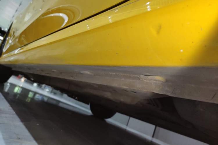 Used MG 5 2021 Revised Version 180 DVVT CVT Youth Luxury Edition Left Side Sill