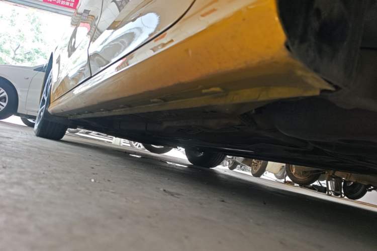 Used MG 5 2021 180 DVVT CVT Youthful Style Edition Left Side Sill