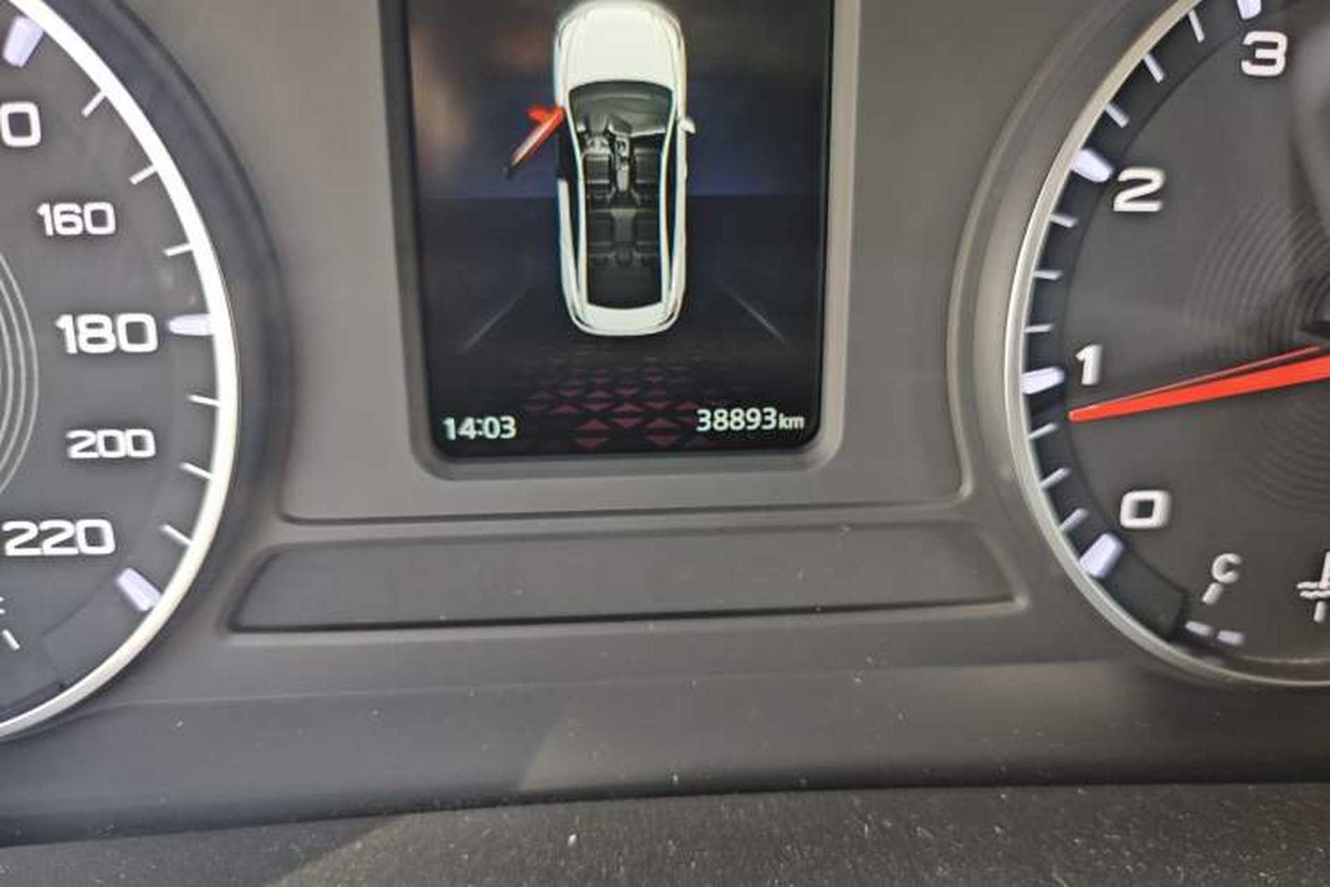 Used MG 5 2021 180 DVVT Manual Youth Luxury Edition Odometer Close Up