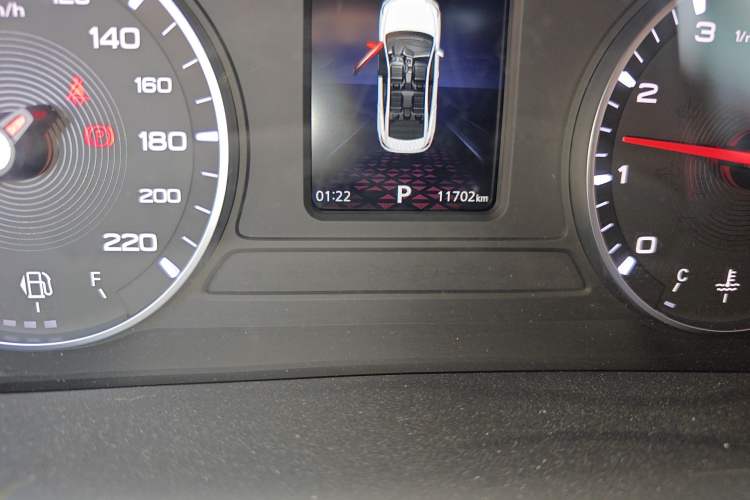 Used MG 5 2021 180 DVVT CVT Youth Luxury Edition Odometer Close Up
