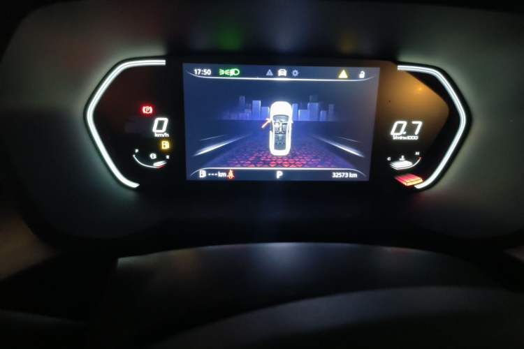 Used MG 5 2021 300TGI DCT Elegant Luxury Edition Odometer Close Up