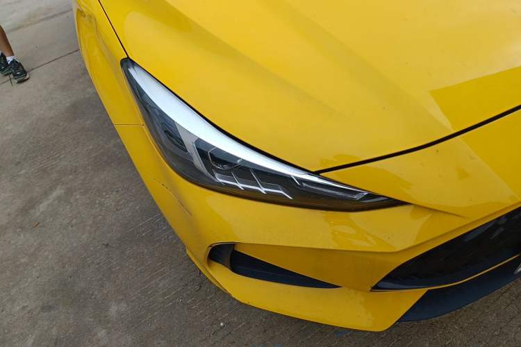 Used MG 5 2021 180 DVVT CVT Youth Luxury Edition Right Front Headlight