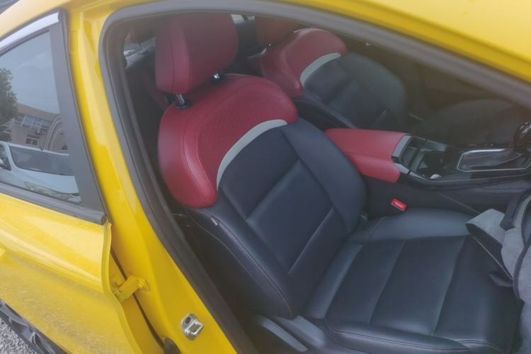 Used MG 5 2021 180 DVVT CVT Youth Luxury Edition Right Front Seat