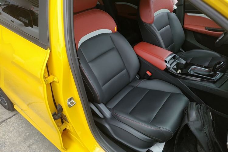 Used MG 5 2021 Revised Version 180 DVVT CVT Youth Luxury Edition Right Front Seat