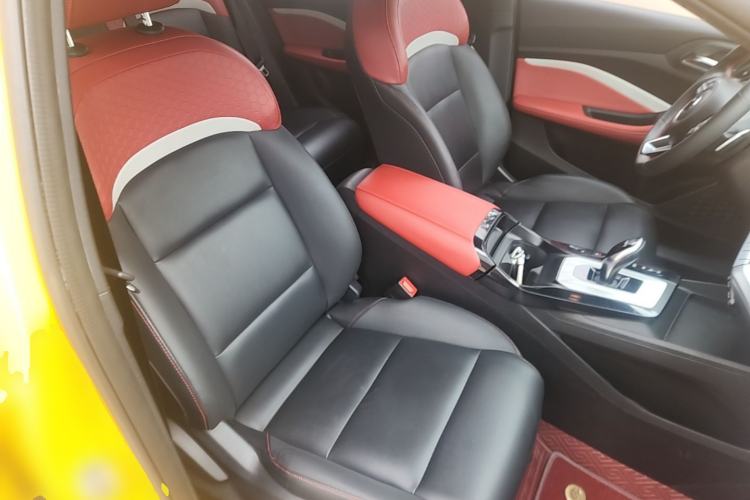 Used MG 5 2021 300TGI DCT Elegant Luxury Edition Right Front Seat