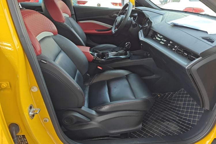 Used MG 5 2021 Revised Version 180 DVVT CVT Youth Luxury Edition Right Front Seat
