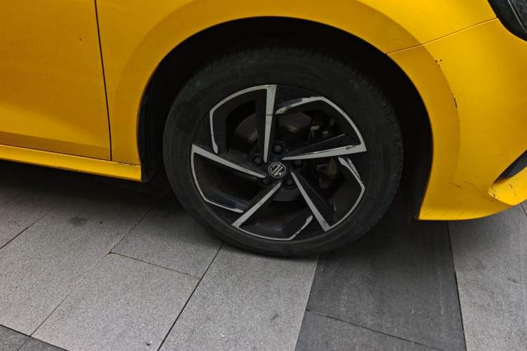 Used MG 5 2021 300TGI DCT Luxury Flagship Edition Right Front Wheel Hub