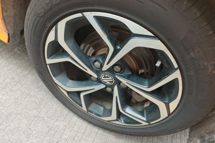 Used MG 5 2021 180 DVVT Manual Youth Luxury Edition Right Front Wheel Hub
