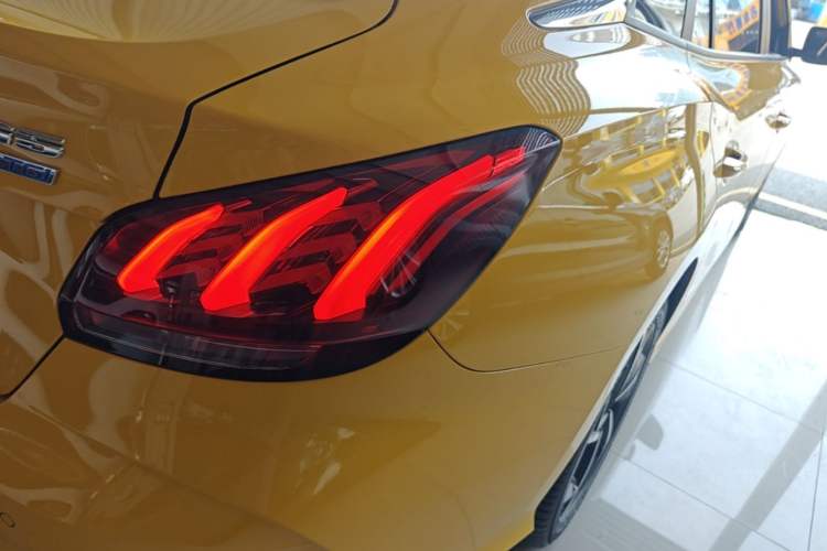 Used MG 5 2021 300TGI DCT Elegant Luxury Edition Right Rear Taillight