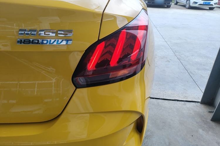 Used MG 5 2021 Revised Version 180 DVVT CVT Youth Luxury Edition Right Rear Taillight