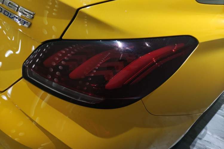 Used MG 5 2021 Revised Version 180 DVVT CVT Youth Luxury Edition Right Rear Taillight