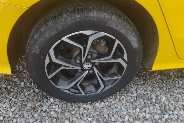 Used MG 5 2021 180 DVVT CVT Youth Luxury Edition Right Rear Wheel Hub