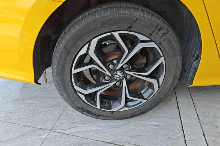 Used MG 5 2021 Revised Version 180 DVVT CVT Youth Luxury Edition Right Rear Wheel Hub