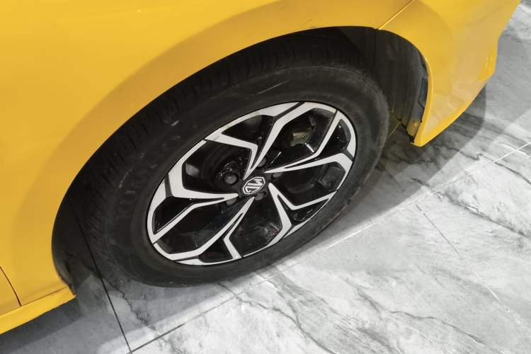 Used MG 5 2021 Revised Version 180 DVVT CVT Youth Luxury Edition Right Rear Wheel Hub