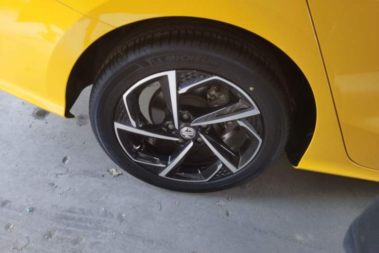 Used MG 5 2021 300TGI DCT Luxury Flagship Edition Right Rear Wheel Hub