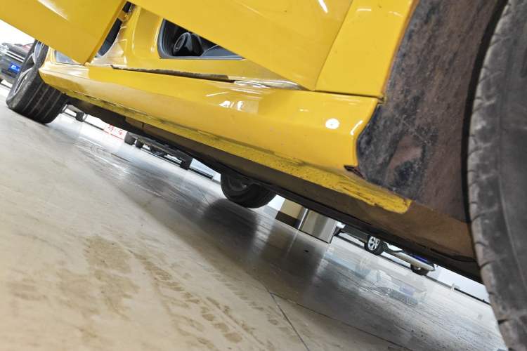 Used MG 5 2021 180 DVVT CVT Youth Luxury Edition Right Side Sill