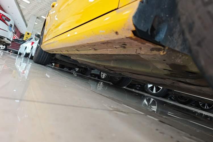 Used MG 5 2021 180 DVVT CVT Youthful Style Edition Right Side Sill