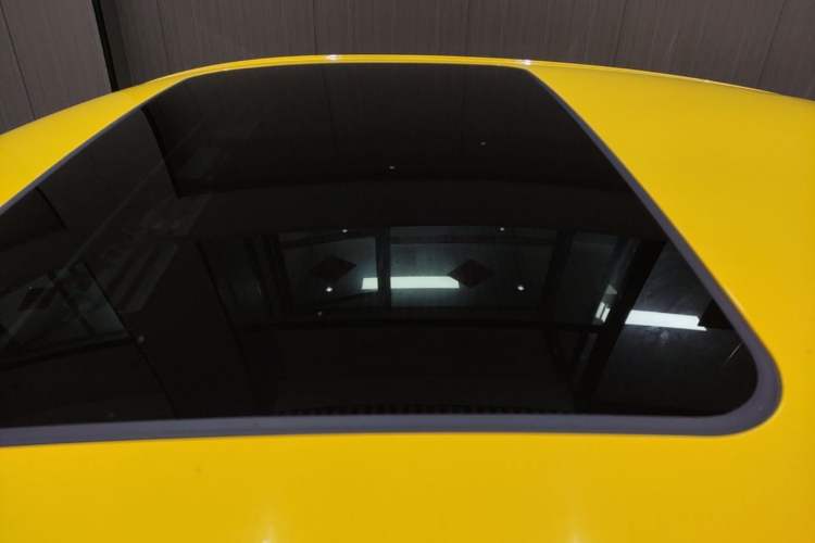Used MG 5 2021 Revised Version 180 DVVT CVT Youth Luxury Edition Roof