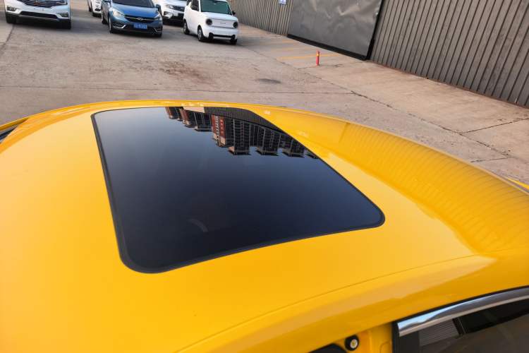 Used MG 5 2021 180 DVVT Manual Youth Luxury Edition Roof