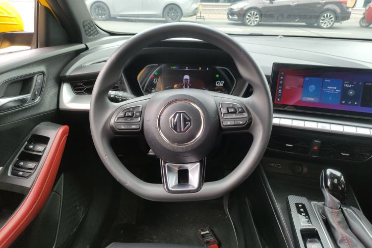 Used MG 5 2021 Revised Version 180 DVVT CVT Youth Luxury Edition Steering Wheel