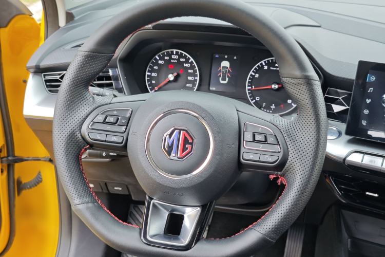 Used MG 5 2021 180 DVVT Manual Youth Luxury Edition Steering Wheel