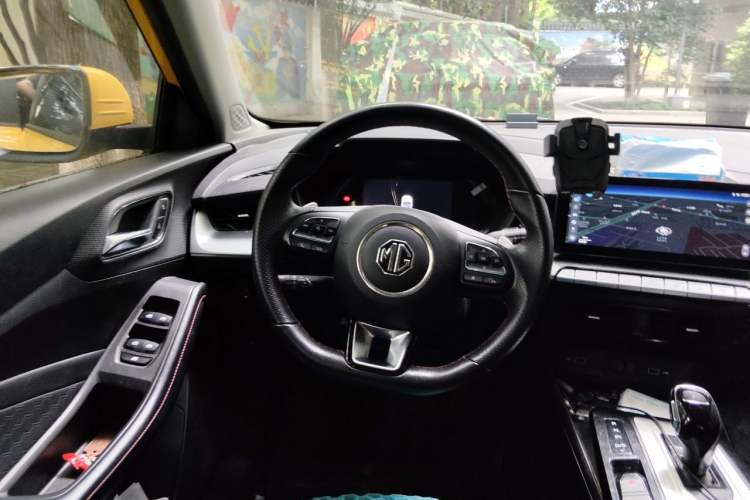 Used MG 5 2021 300TGI DCT Elegant Luxury Edition Steering Wheel