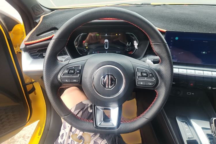 Used MG 5 2021 300TGI DCT Elegant Luxury Edition Steering Wheel