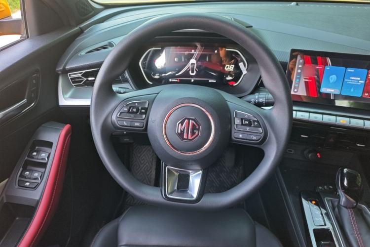 Used MG 5 2021 Revised Version 180 DVVT CVT Youth Luxury Edition Steering Wheel