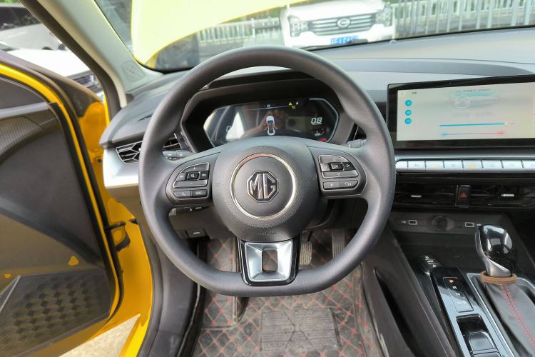 Used MG 5 2021 180 DVVT CVT Youth Luxury Edition Steering Wheel
