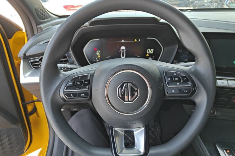 Used MG 5 2021 Revised Version 180 DVVT CVT Youth Luxury Edition Steering Wheel