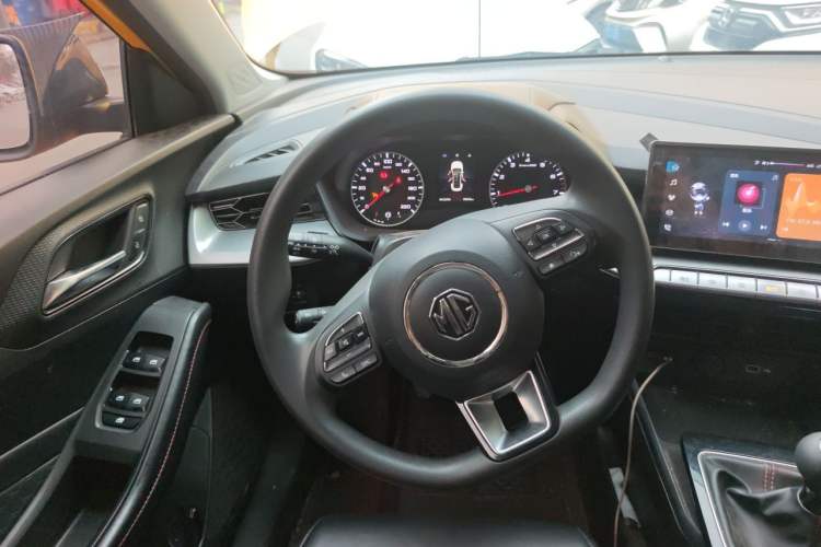 Used MG 5 2021 180 DVVT Manual Youth Luxury Edition Steering Wheel