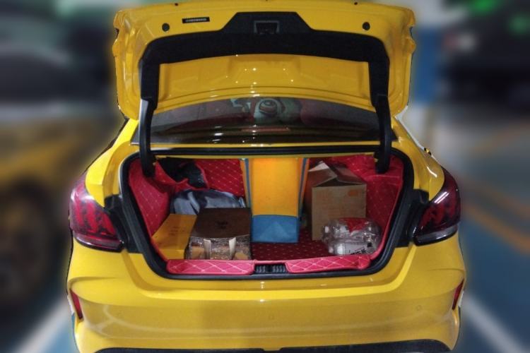 Used MG 5 2021 300TGI DCT Chao Yue Qing Luxury Limited Edition Trunk