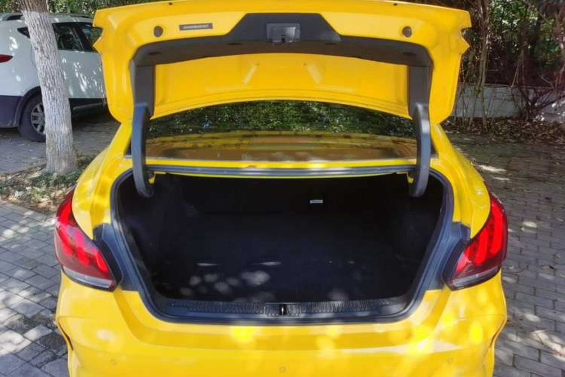 Used MG 5 2021 300TGI DCT Elegant & Trendy Edition Trunk
