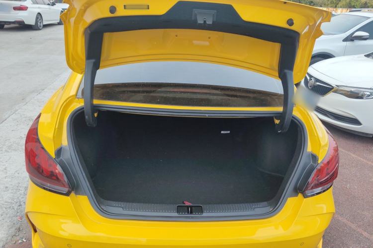 Used MG 5 2021 180 DVVT CVT Youth Luxury Edition Trunk