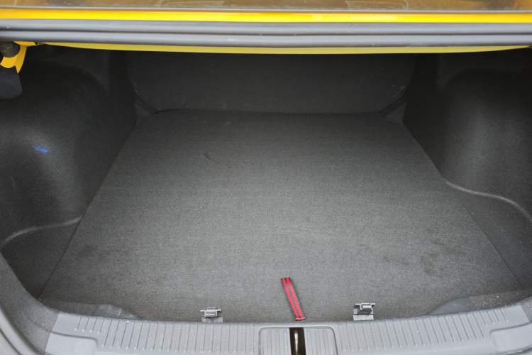 Used MG 5 2021 180 DVVT Manual Youth Luxury Edition Trunk
